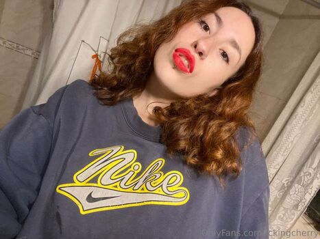 cherry latina