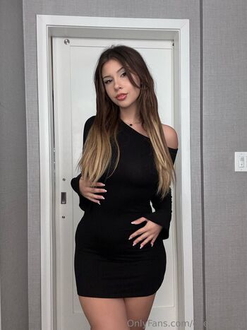 cherrycatxo