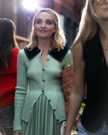 Chloe Fineman