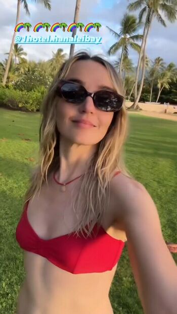 Chloe Fineman