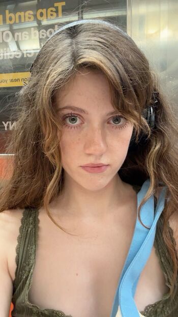 chloe.longname