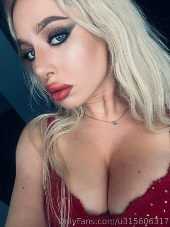 chloe_lust