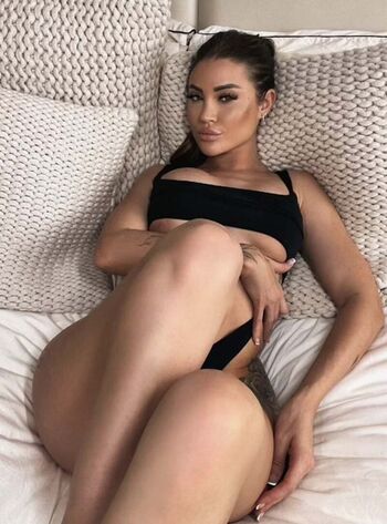 Chloe May Mcbride