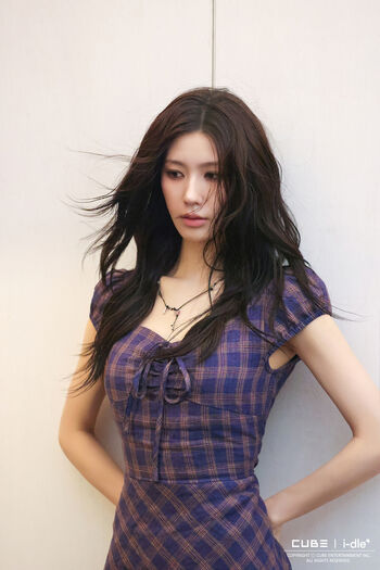 Cho Mi-yeon (Miyeon) - i-dle [(G)I-dle]