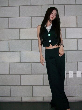 Cho Mi-yeon (Miyeon) - i-dle [(G)I-dle]