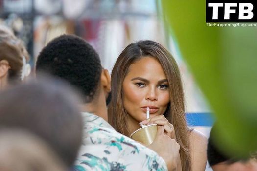 Chrissy Teigen