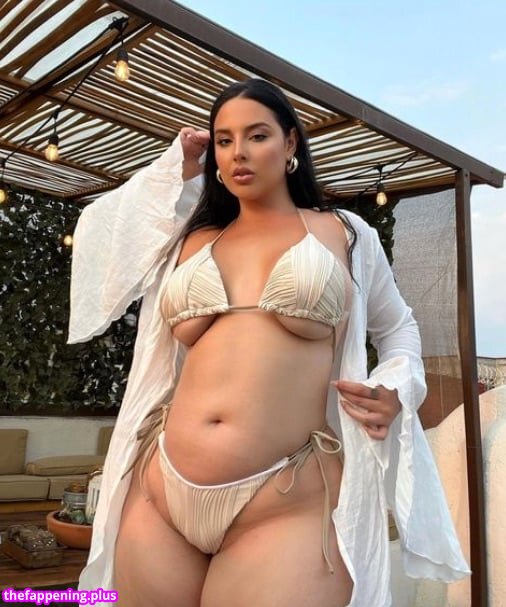 Cinthya Larose