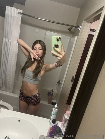 Clairewalkerr