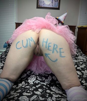 clarissa_clown_premium