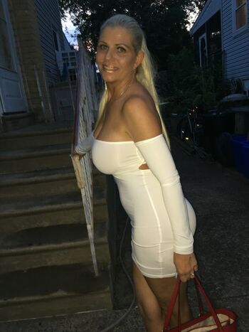 Claudette Monroe