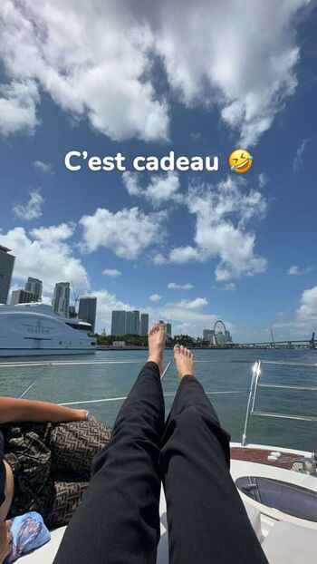 cleopatre_off
