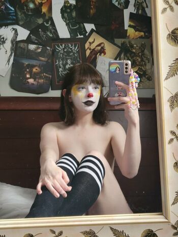 Clown Girls