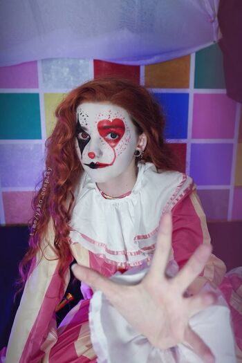 Clown Girls