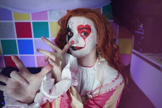 Clown Girls