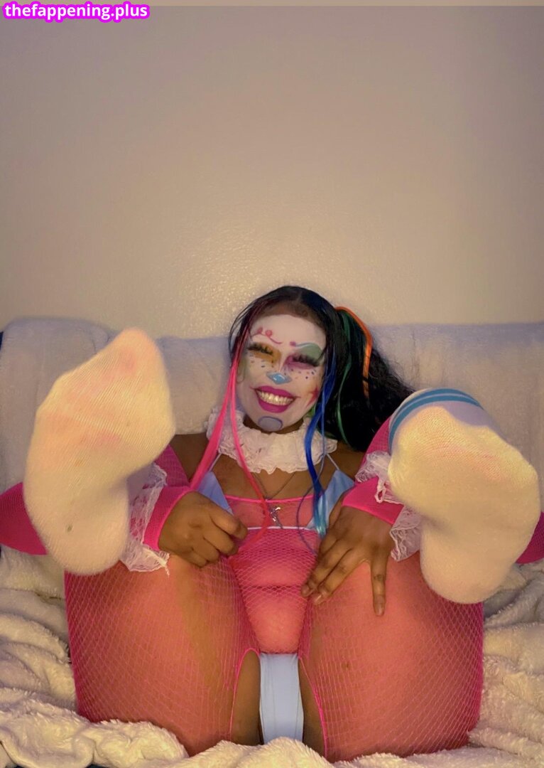 Clown Girls