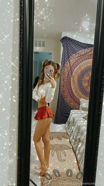 Collegecreammpiecutie1