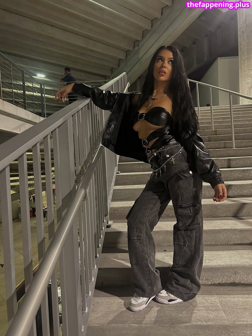 Cora Jade