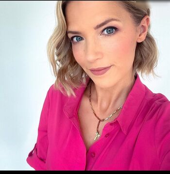 Corinna Borau
