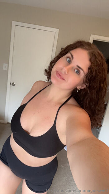 corinnagoeswild