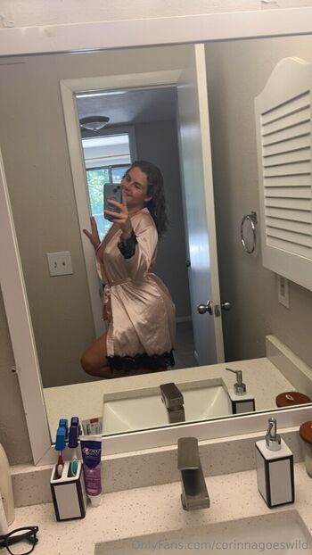 corinnagoeswild