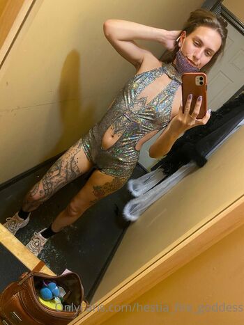 cosmic_hottie
