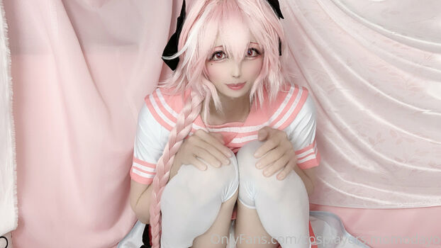 cosplayers.momodayo