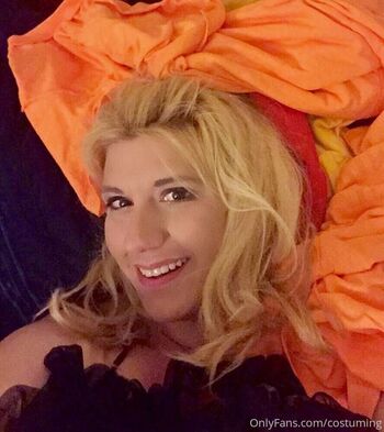 costume_bitch1