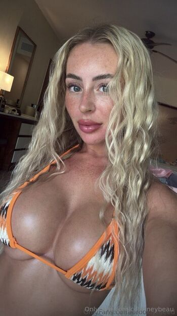 courtneybeau