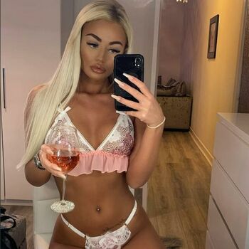 Courtneydoylexx