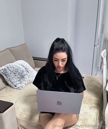 CrissBrunetteVIP