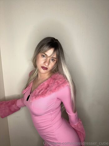 crossdresser_cutie