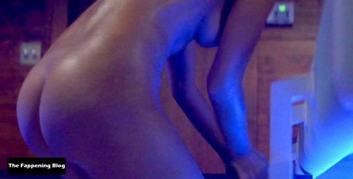 Crystal Lowe
