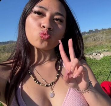 Cum Tribute
