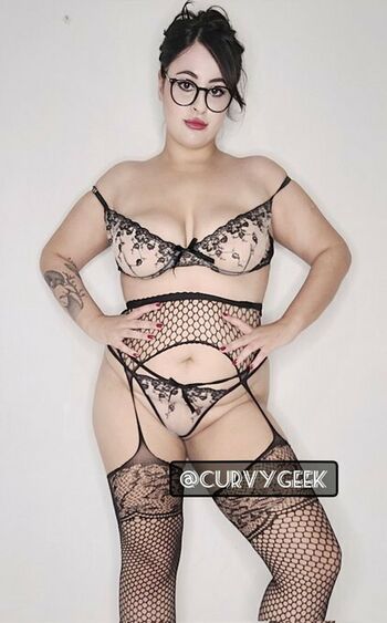 Curvy Geek