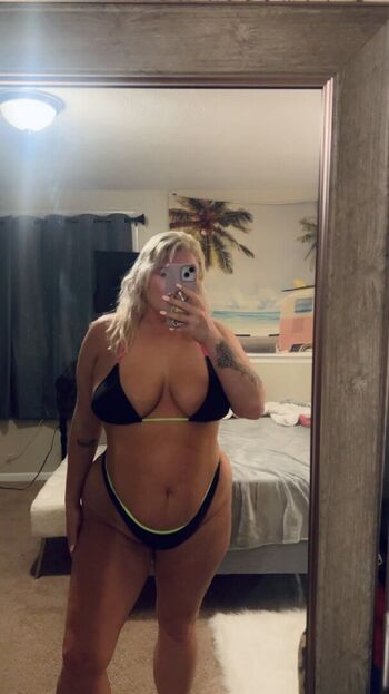 Curvy Goddesses