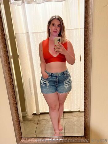 Curvy_Krysta