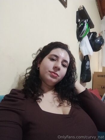 curvy_nat