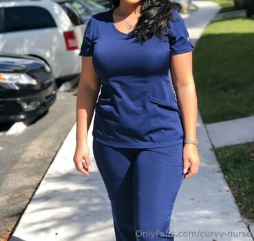 curvy-nurse
