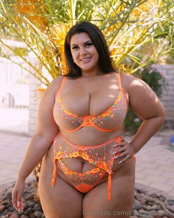 curvygirlteam