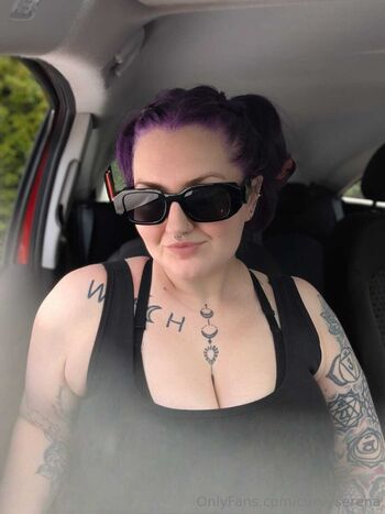 curvyserena
