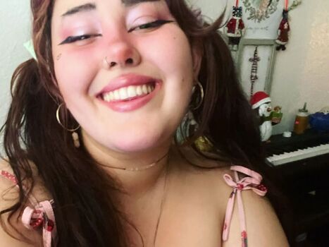 cutegothcrybaby