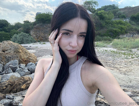 cutiee_jessy