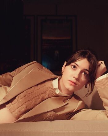 Daisy Edgar-Jones