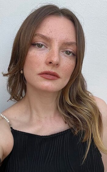 Dakota Blue Richards