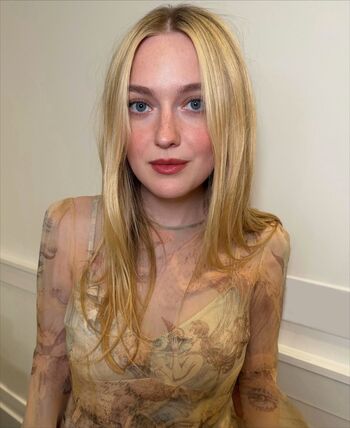 Dakota Fanning