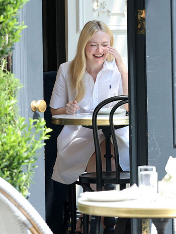 Dakota Fanning