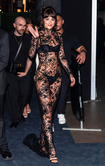 Dakota Johnson