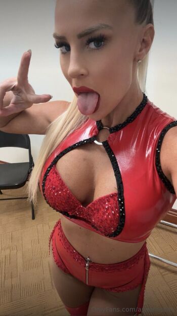 Dana Brooke