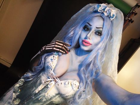 Dani Divine
