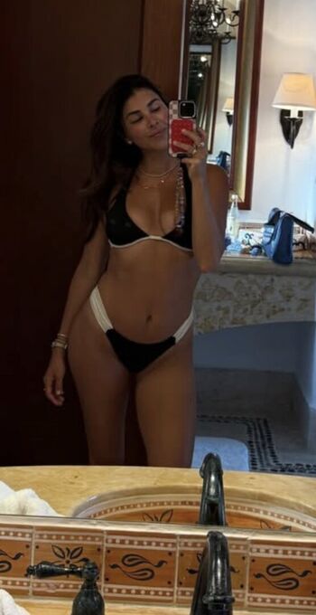 Daniella Monet